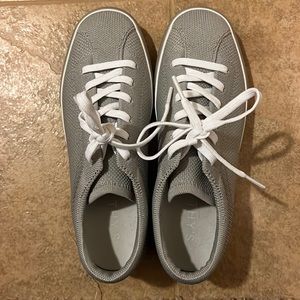 Rothy’s lace up sneakers size 7.5